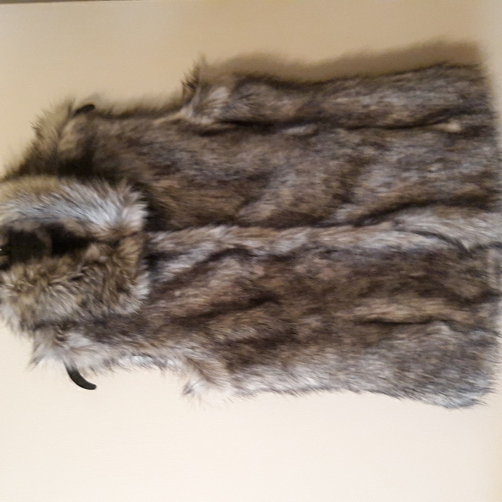 White House Black Market Faux Fur Vest